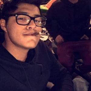 Meet your Posher, Emilio